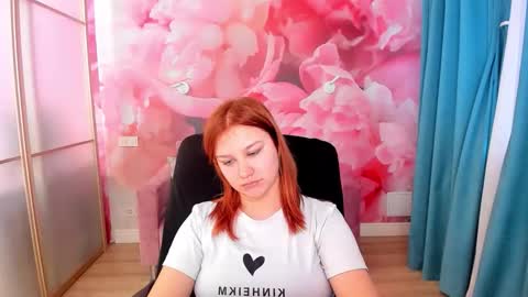 AngelinaLow online show from March 13, 3:24 pm
