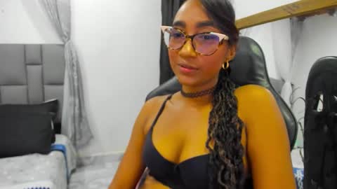 AngelinaMurphy online show from May 21, 3:37 am