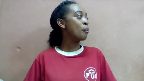 angeline221173 online show from July 28, 8:12 am