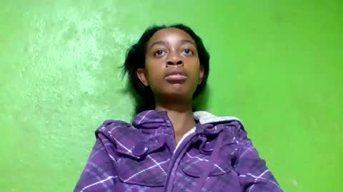 angeline221173 online show from June 15, 5:07 am
