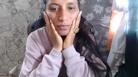 angela online show from May 11, 9:01 pm