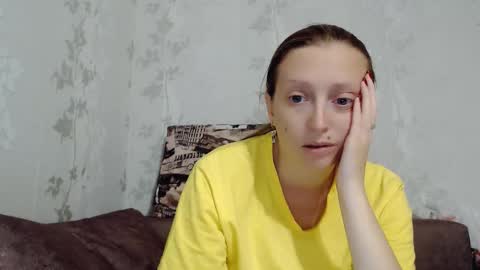 Snapshot of angellllsexy chatting on September 23, 5:22 pm Galina online show from September 23, 5:22 pm