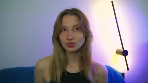 Maggie online show from May 26, 9:19 am