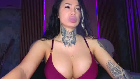 angellys online show from May 23, 4:05 pm