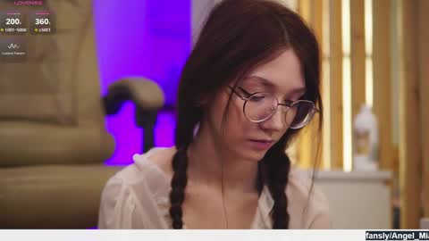 Nikki online show from February 5, 8:39 am