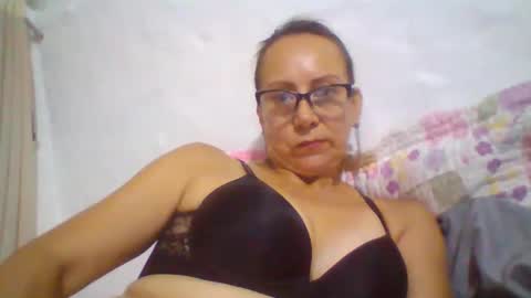 angelycute476334 online show from November 22, 12:24 am