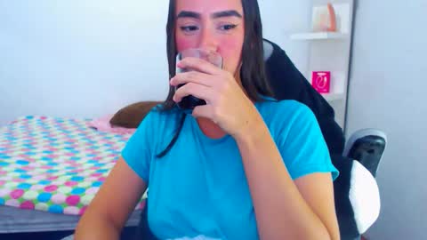 IG angie dreamgirl01 online show from May 17, 10:42 pm