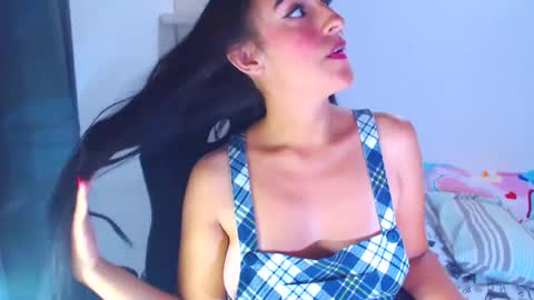 IG angie dreamgirl01 online show from December 3, 9:23 pm