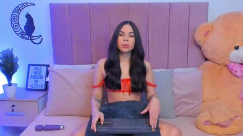 Milo ----       online show from February 26, 3:14 am
