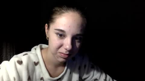 Angel Cute online show from July 9, 8:55 pm