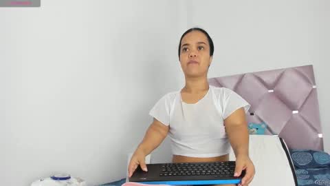 anierey online show from February 23, 8:41 pm