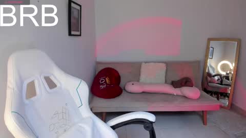 Maria online show from May 22, 2:37 pm