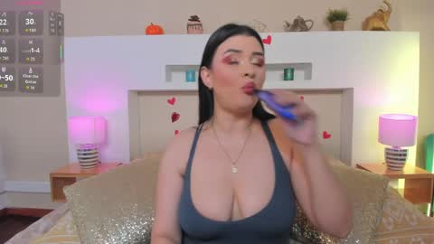 Anika Romano online show from May 5, 11:46 am