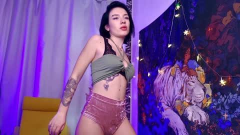 Anika  online show from January 10, 9:10 pm