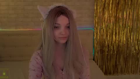 Alica online show from May 26, 2:33 am