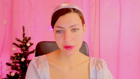 Anni online show from December 15, 7:57 am