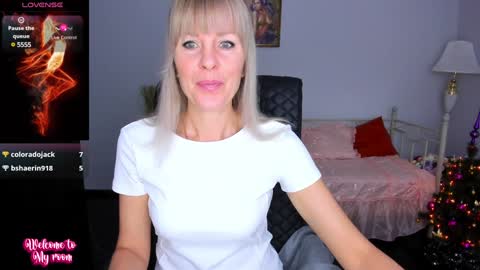 Anita online show from December 19, 6:56 am