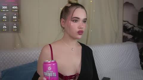 Anita online show from May 16, 3:11 pm