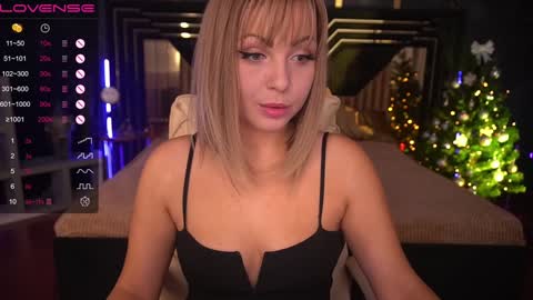 Anita online show from December 11, 2:22 pm