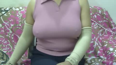 anjali_dogra786 online show from October 29, 7:56 am