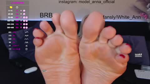 anna_bonbon online show from May 15, 11:24 am