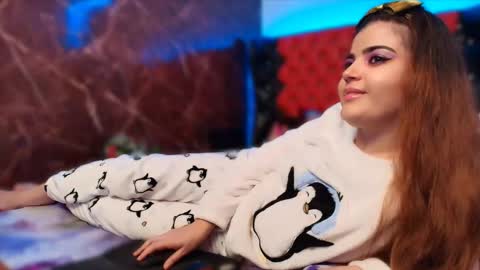 Ana   online show from December 22, 4:10 pm