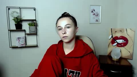 anna_sia online show from September 12, 2:35 pm