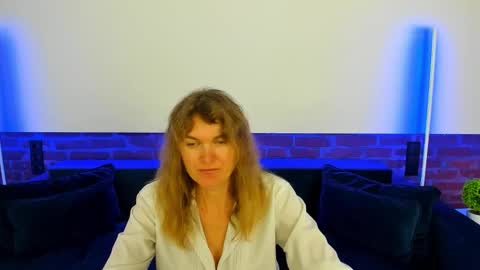 Annabel online show from October 27, 4:46 pm