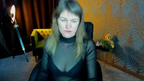 Annabel online show from April 5, 6:01 am
