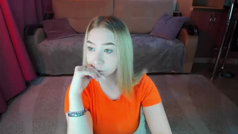 Snapshot of annabelle_art chatting on February 4, 5:31 am Annabelle online show from February 4, 5:31 am