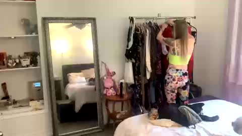 annadelrae444 online show from October 14, 7:16 pm