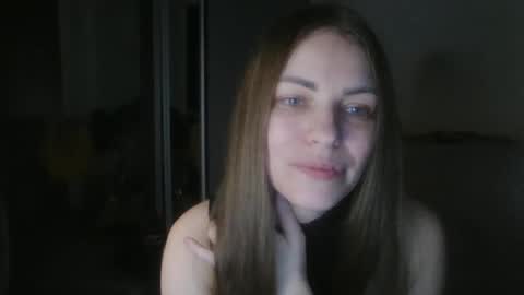 annadiamond1 online show from May 19, 8:16 pm