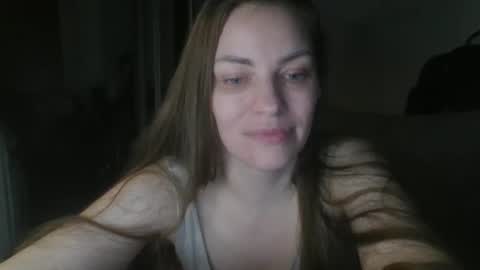 annadiamond1 online show from May 5, 10:46 pm