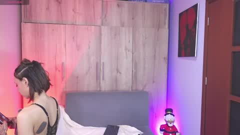 Anna online show from May 18, 10:38 pm