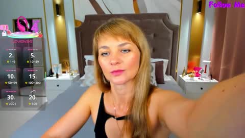 Anna online show from October 9, 1:10 am