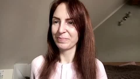 Anna online show from April 10, 9:26 am