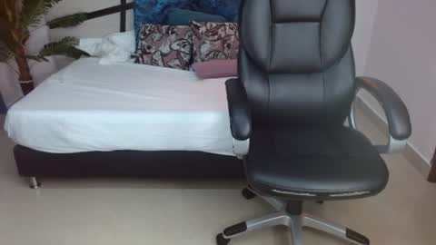anne_blake online show from May 21, 2:53 am