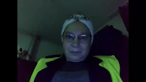 Verybigtits online show from October 11, 5:37 pm