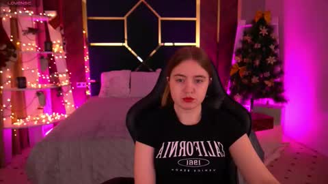 anneeexx online show from December 23, 8:40 am