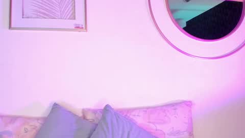 Anneth online show from February 25, 7:49 pm