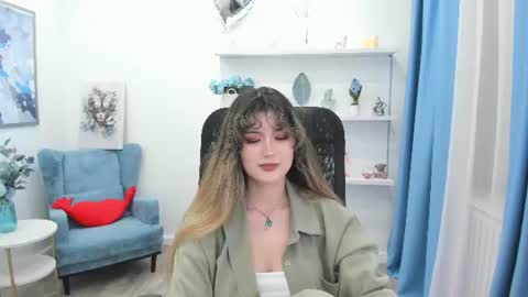 annetli online show from July 6, 7:16 pm