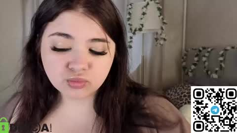 annette_nelsone online show from May 2, 2:37 am