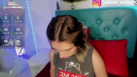 Annie online show from December 22, 8:47 pm