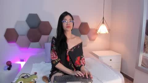 Annie Bluee online show from March 23, 12:11 pm