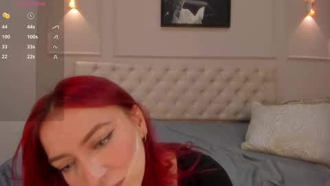 Snapshot of anniemartinezz chatting on September 13, 12:02 pm Annie online show from September 13, 12:02 pm