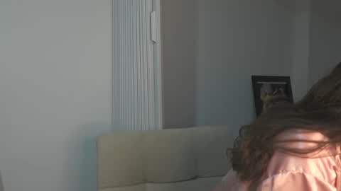 annrousse online show from February 28, 4:21 am