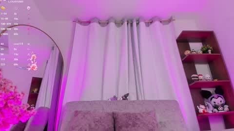 Anny  online show from March 28, 12:33 am