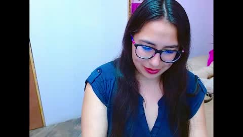 anny___cute online show from April 14, 9:04 pm