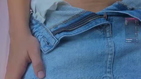 Anny online show from May 16, 5:43 am