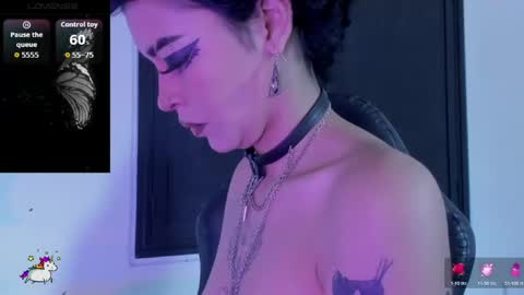 Anny online show from March 19, 2:21 pm